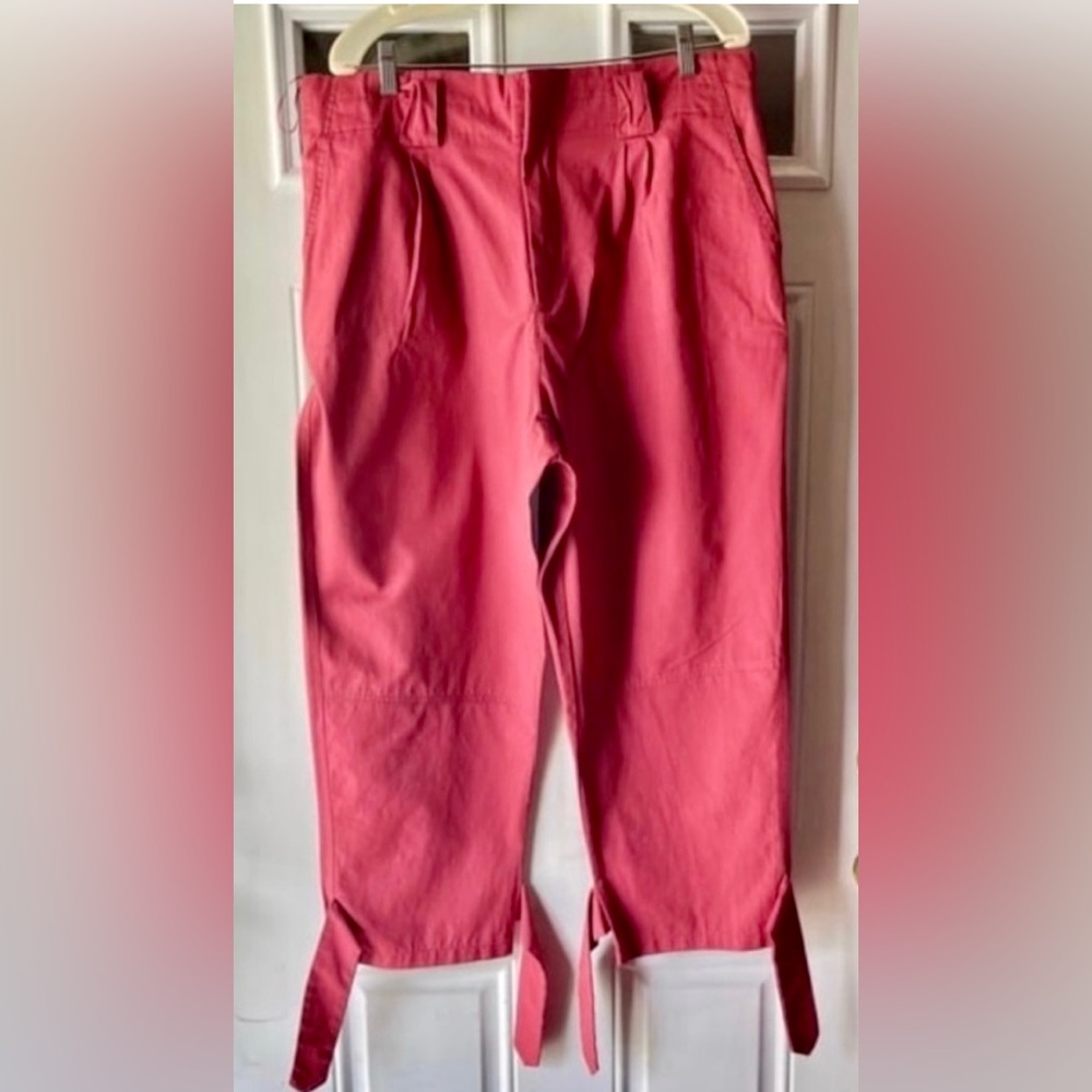 NEW WOMEN’S SUMMER J.OUR CROPPED CAPRI PANTS - LARGE (RUNS SMALL)